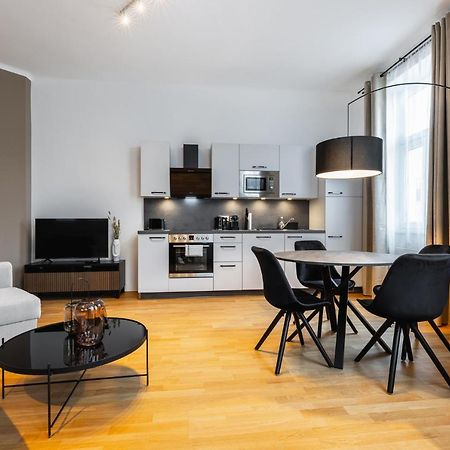 Trendy Apt With - Smart Tv, Coffee Machine In Meidling Вена Экстерьер фото