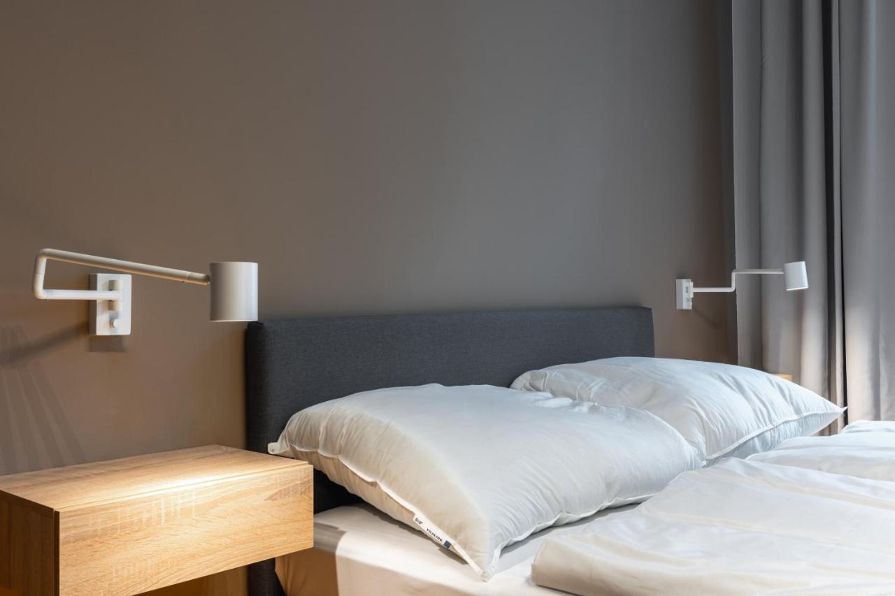 Trendy Apt With - Smart Tv, Coffee Machine In Meidling Вена Экстерьер фото
