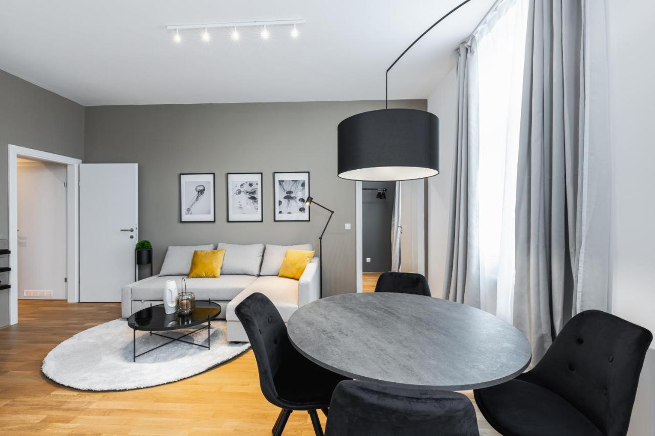 Trendy Apt With - Smart Tv, Coffee Machine In Meidling Вена Экстерьер фото